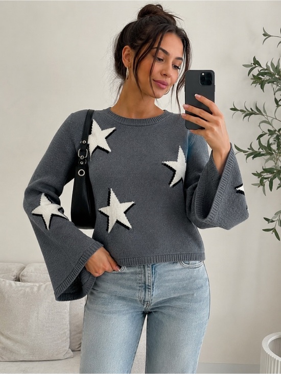 Promesa Jackets & Blazers - Cozy Gray Star Sweater Bell Sleeve Knit Top Size M